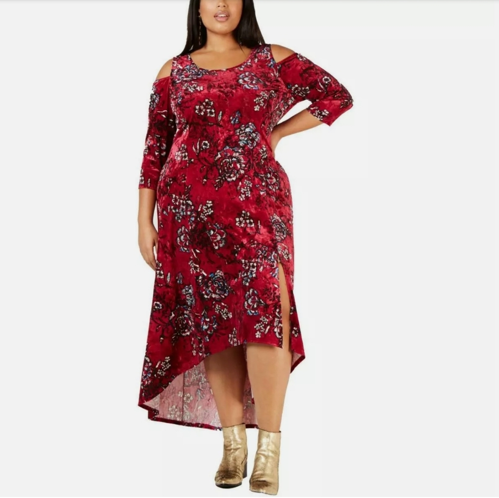 Plus Size Printed Cold-Shoulder Dress

1X